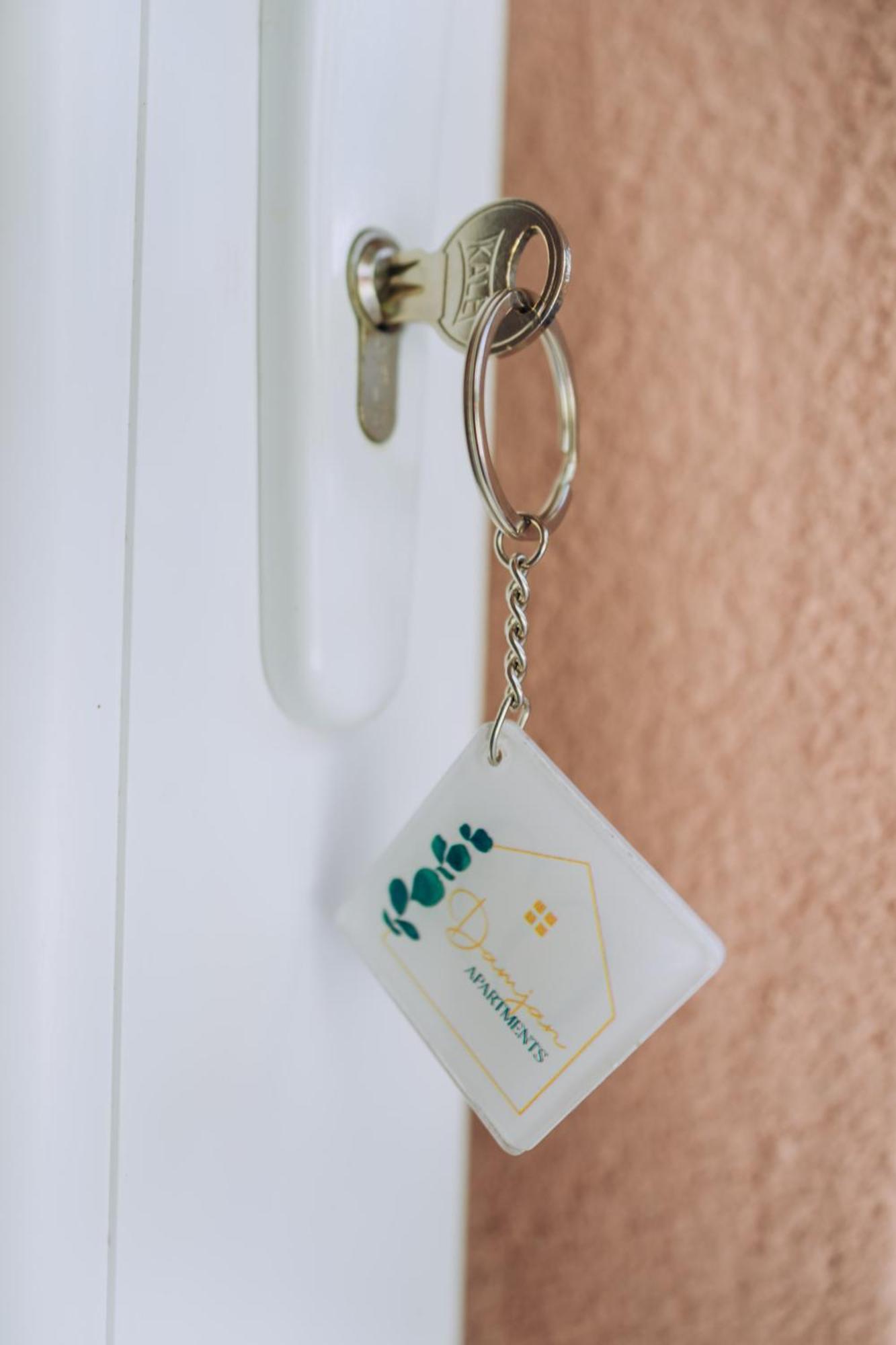 Damjan Apartments โอครีด ภายนอก รูปภาพ