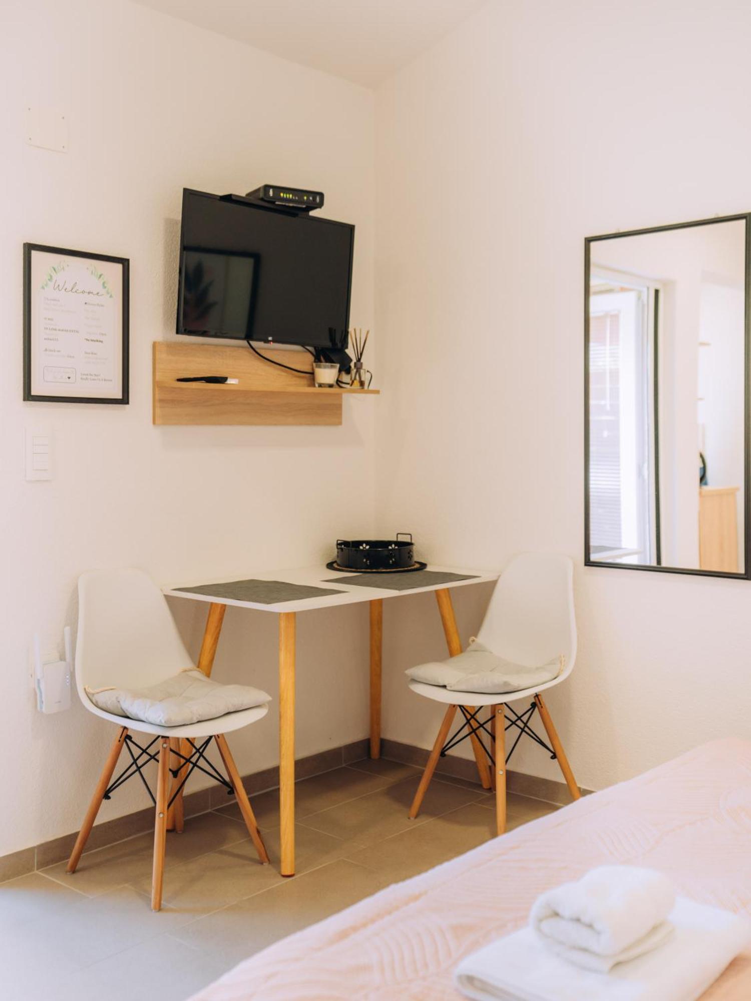 Damjan Apartments โอครีด ภายนอก รูปภาพ