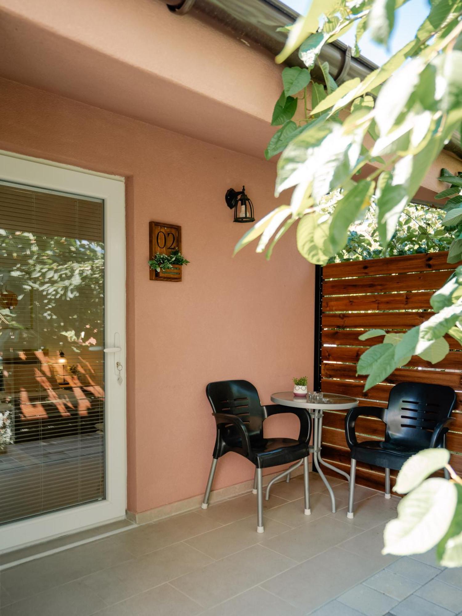 Damjan Apartments โอครีด ภายนอก รูปภาพ